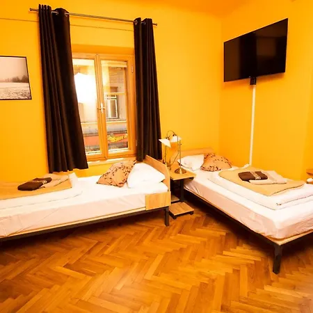 Deznik Auberge de jeunesse *