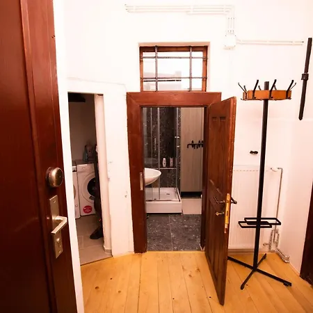Hostel Deznik Lublaň