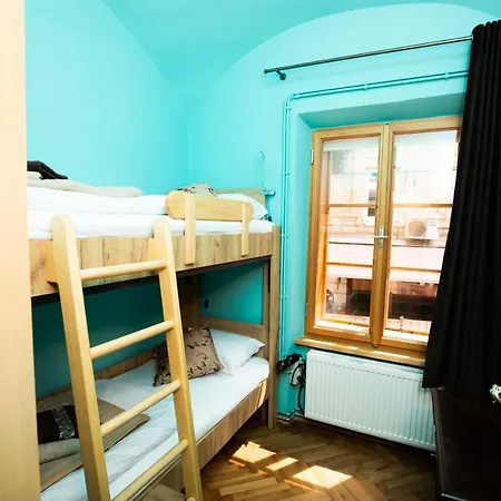 Hostel Deznik Lublaň